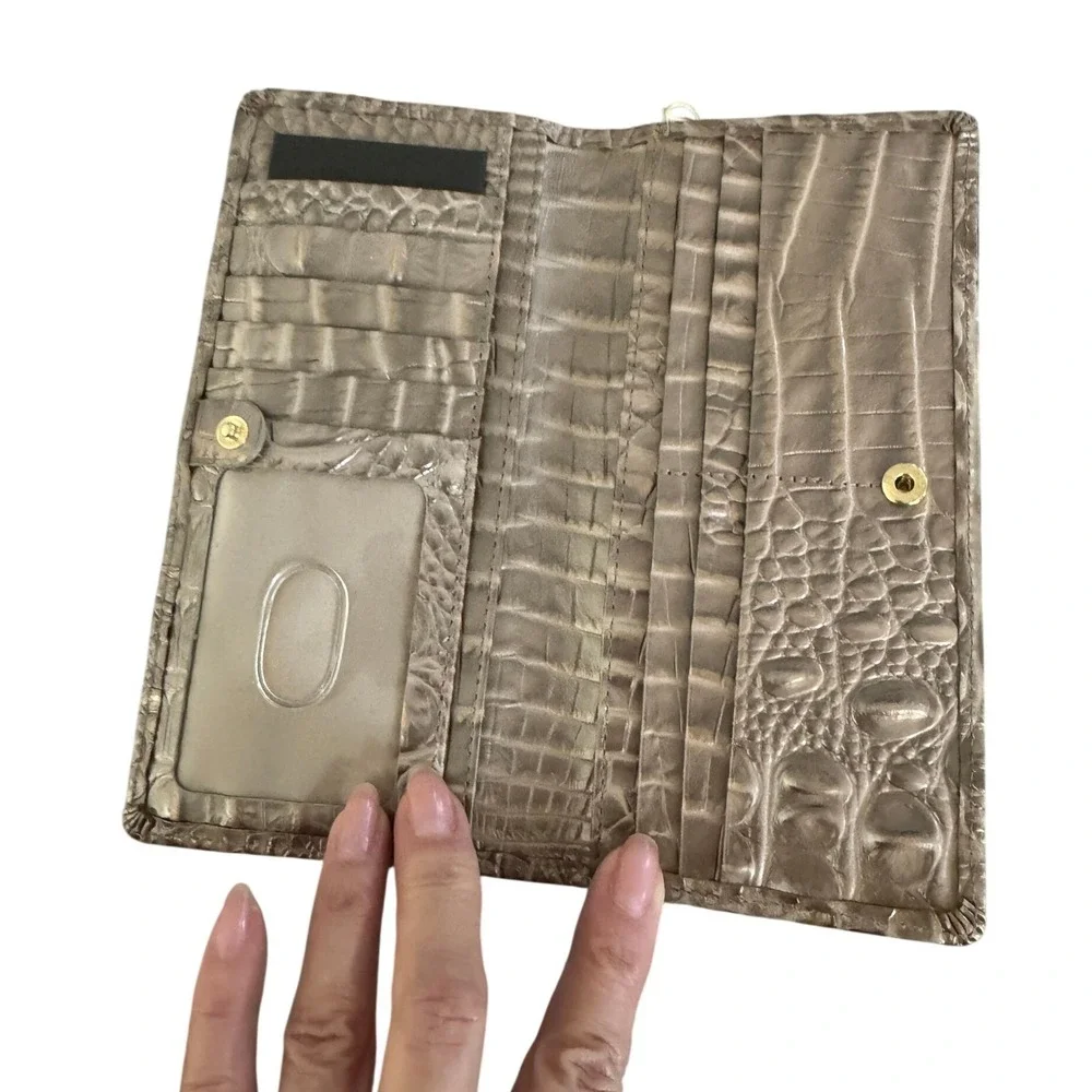 Brahmin ady wallet
